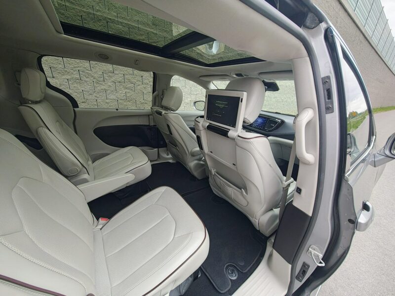 Chrysler Pacifica