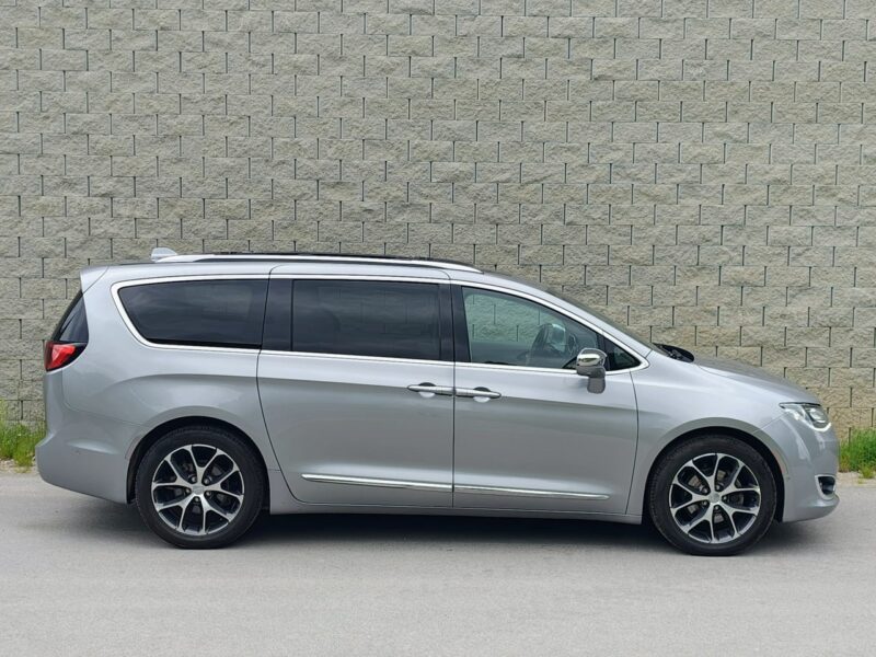 Chrysler Pacifica