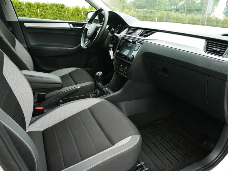 Škoda RAPID 1.0 TSI 110KM Eu6 Ambition -Kraj -2 Własc -Serwis ASO -Zoobacz