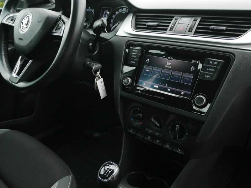 Škoda RAPID 1.0 TSI 110KM Eu6 Ambition -Kraj -2 Własc -Serwis ASO -Zoobacz