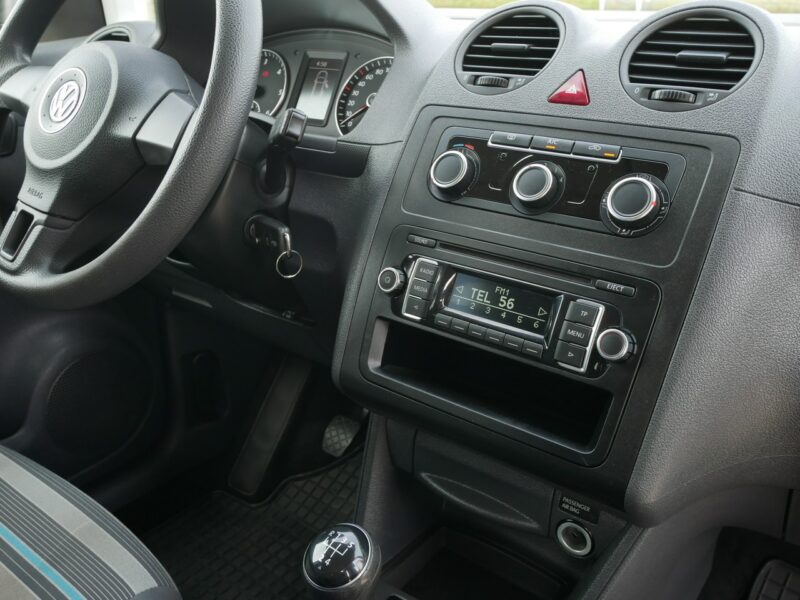 Volkswagen Caddy FL 1.6 TDI 102KM Eu5 Maxi -7 Osób -7 Fot. +Koła zima -Nowy rozrząd III (2004-)