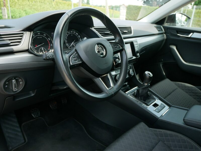 Škoda Superb 1.4TSI 150KM [Eu6] Kombi Style -Krajowy -Nowy rozrząd -Bogata wersja III (2015-2023)