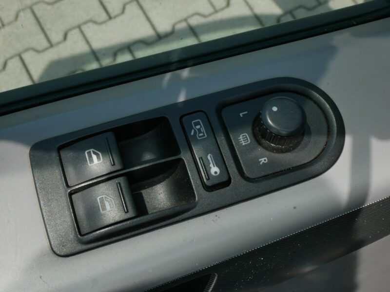 Volkswagen California 2.5 TDI 174KM Eu4 California - 5 Osób -Kamper -Camper -Specjalny (2003-)