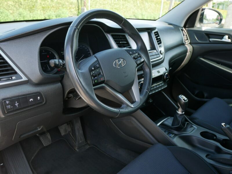 Hyundai Tucson 1.7 CRDI 115KM Eu6 -Panorama -Navi -Grzane fotele -Bardzo zadbany III (2015-2020)