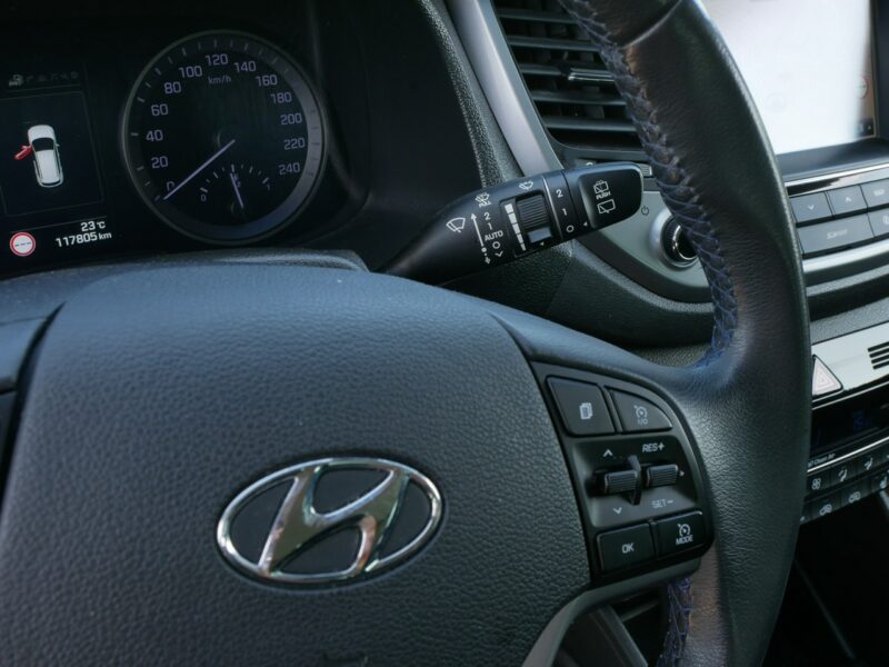 Hyundai Tucson 1.7 CRDI 115KM Eu6 -Panorama -Navi -Grzane fotele -Bardzo zadbany III (2015-2020)