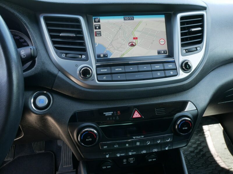 Hyundai Tucson 1.7 CRDI 115KM Eu6 -Panorama -Navi -Grzane fotele -Bardzo zadbany III (2015-2020)