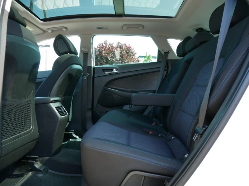 Hyundai Tucson 1.7 CRDI 115KM Eu6 -Panorama -Navi -Grzane fotele -Bardzo zadbany III (2015-2020)