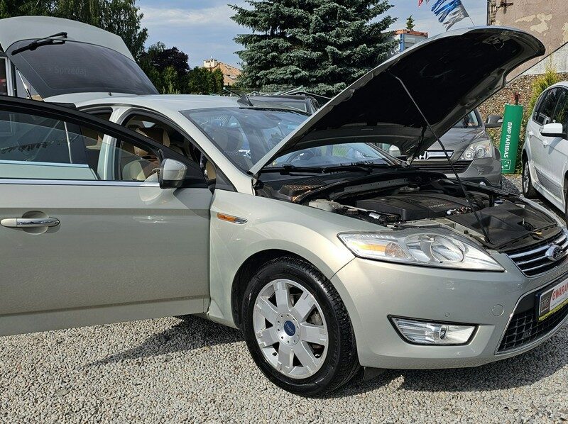 Toyota Corolla Verso 1,8 Benzyna + Gaz, Super Stan, Zarejestrowana w PL ,Możliwa ZAMIANA II (2001-2006)