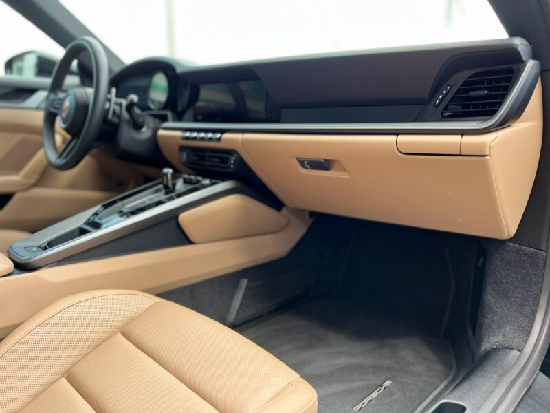 Porsche 911 Carrera S. Skrętna oś. Lift. Bose. Wentylacja. Porsche Approved. FV23% 992 (2019-)