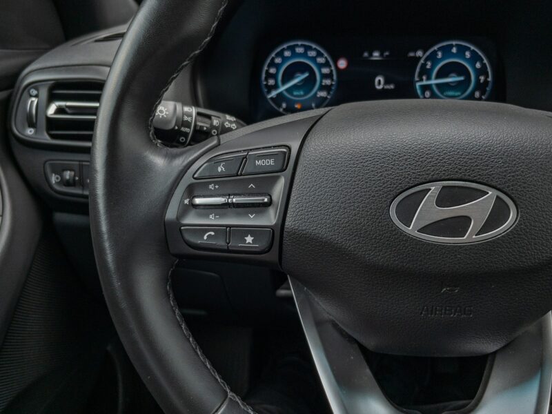 Hyundai i30 1.5 T-GDI (140 KM) Smart + Tech Gwarancja 2029! od Dealera FV VAT-23% III (2017-)