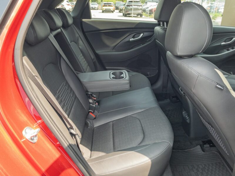 Hyundai i30 1.5 T-GDI (140 KM) Smart + Tech Gwarancja 2029! od Dealera FV VAT-23% III (2017-)