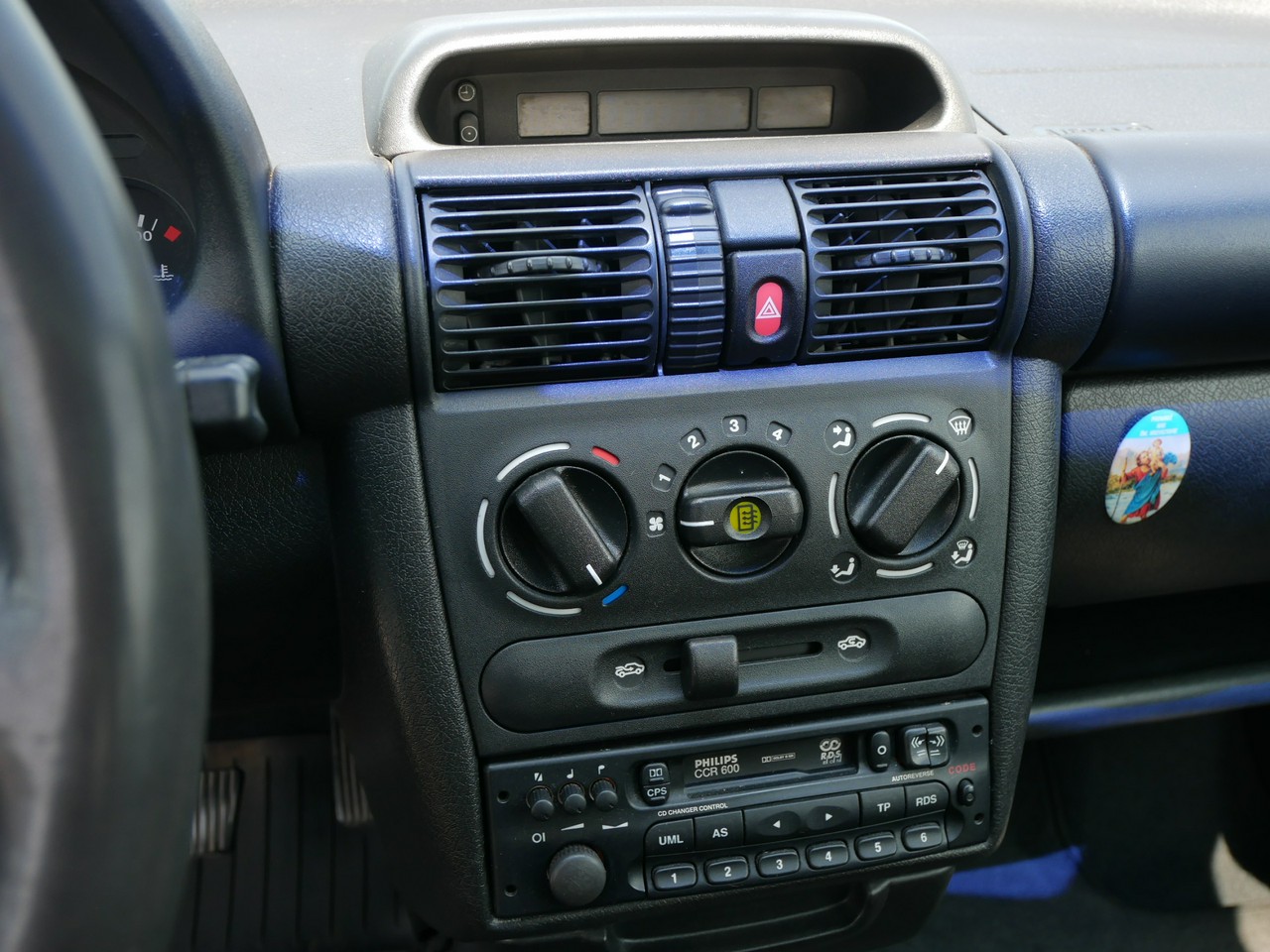 Opel Corsa 1.0 12V 54KM 3 Drzwi -Zobacz B (1993-2000)