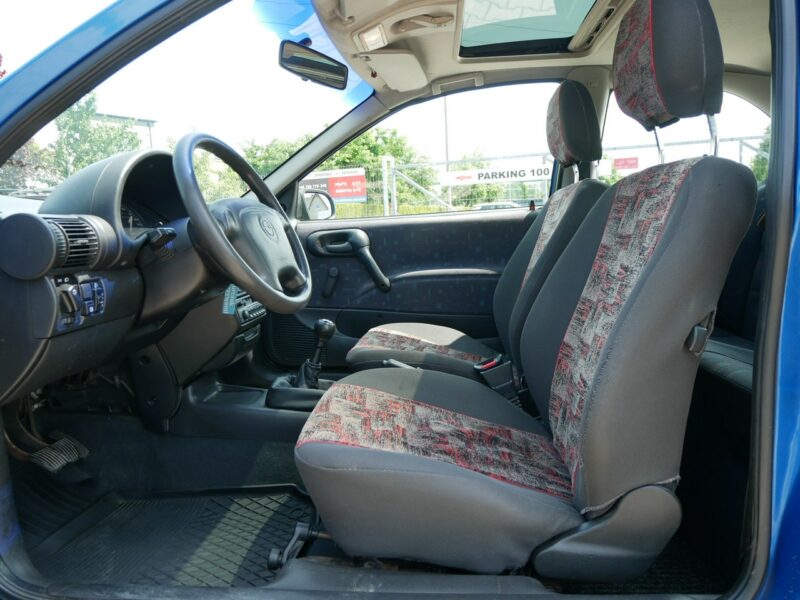 Opel Corsa 1.0 12V 54KM 3 Drzwi -Zobacz B (1993-2000)