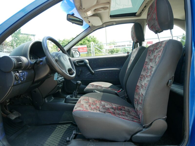 Opel Corsa 1.0 12V 54KM 3 Drzwi -Zobacz B (1993-2000)