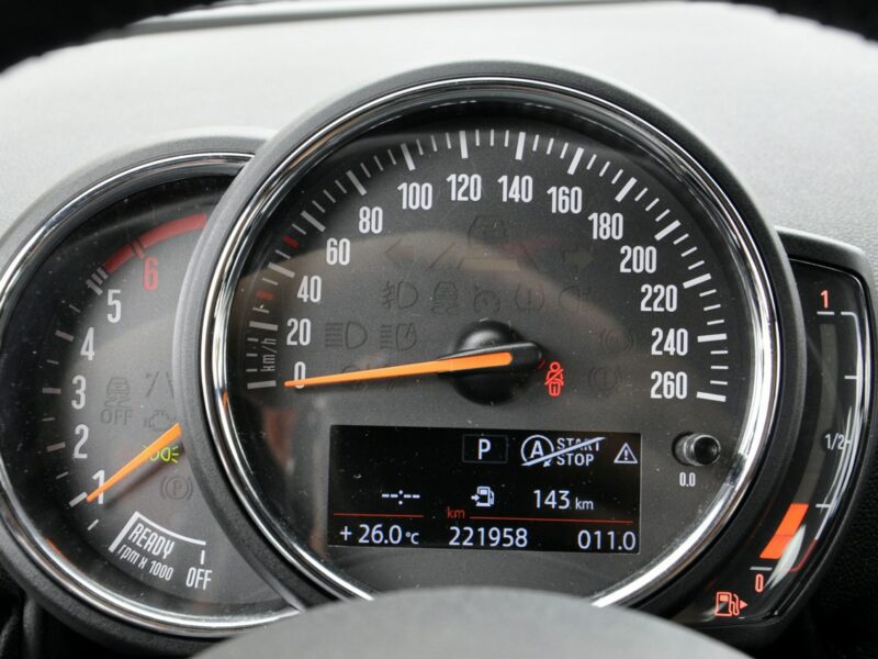 Mini Clubman 2.0d 150KM/Skóra/FullLed/Navi/KeyLessGo/Parktronic/NoweOpony II (2010-)