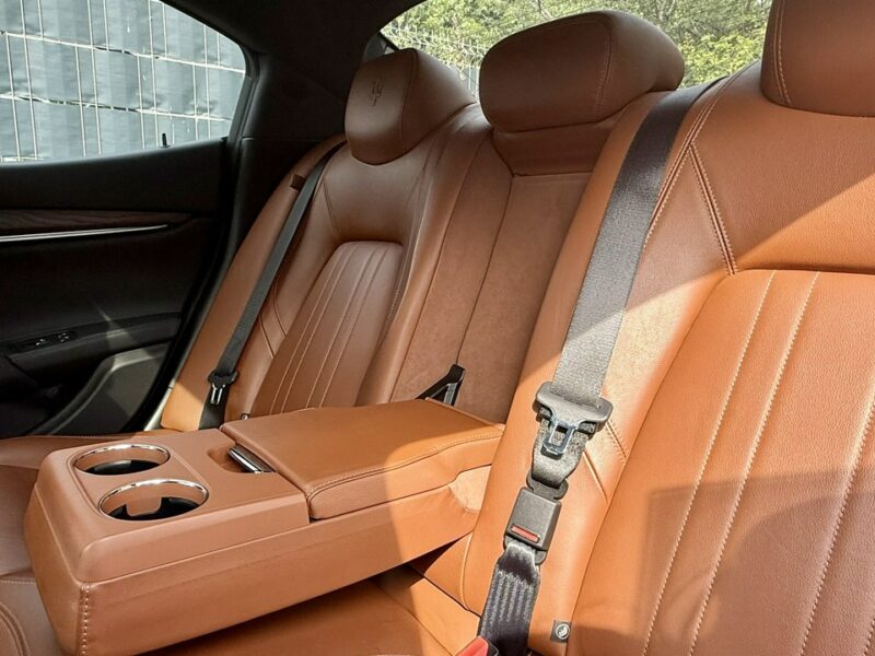 Maserati Ghibli 3.0 410KM SQ4 Kamera Cofania Bi ksenon+led Skóry Szyberdach