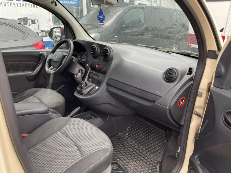 Mercedes Citan Mercedes Citan dla Niepełnosprawnych rampa inwalida Model 2018