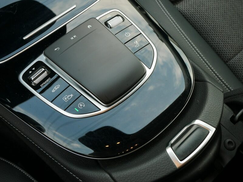 Mercedes E 220 2.0 E220d 194KM Avantgarde All-Terrain 4Matic 4x4 - Serwis ASO kombi W213 (2016-)