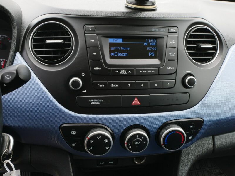 Hyundai i10 1.0 MPI 66KM -Klima +Grzane fotele i kier -Bardzo zadbany +Opony zima II (2013-)