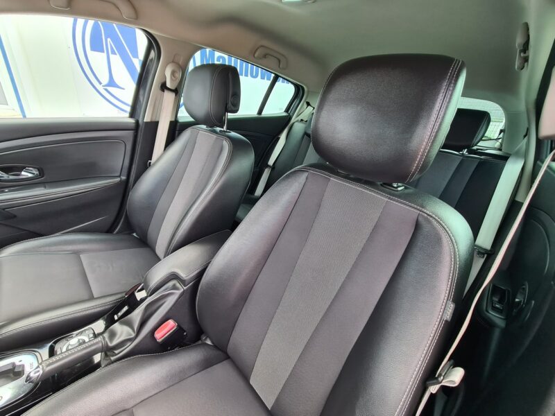 Renault Megane BOSE Automat Navi 2xPDC Półskóry Led Wolne Ręce Klimatronik Sensory III (2008-2016)