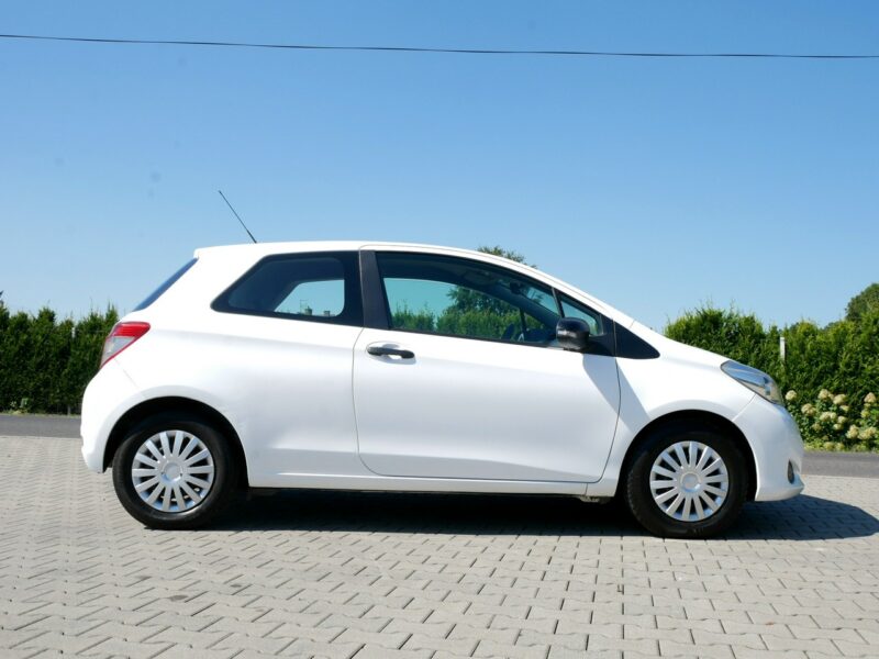 Toyota Yaris 1.4 D-4D 90KM [Eu5] 1 właściciel od 7 lat - Klima + Opony Zima III (2011-2019)