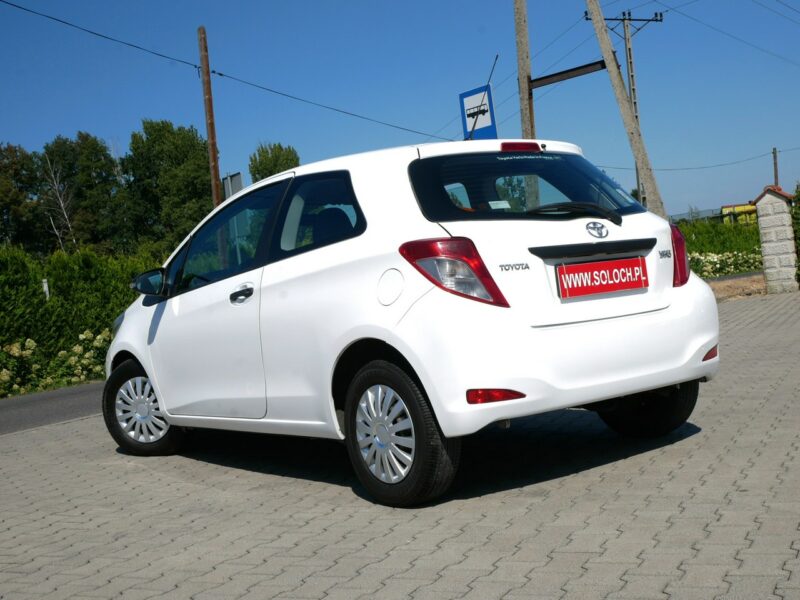 Toyota Yaris 1.4 D-4D 90KM [Eu5] 1 właściciel od 7 lat - Klima + Opony Zima III (2011-2019)