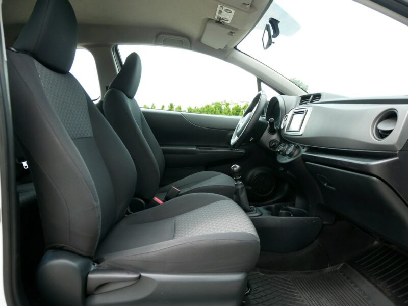 Toyota Yaris 1.4 D-4D 90KM [Eu5] 1 właściciel od 7 lat - Klima + Opony Zima III (2011-2019)