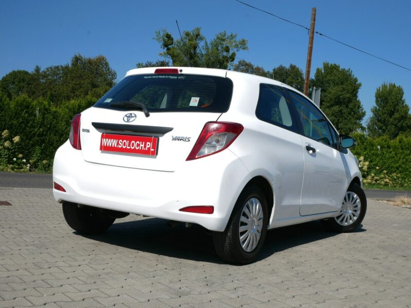 Toyota Yaris 1.4 D-4D 90KM [Eu5] 1 właściciel od 7 lat - Klima + Opony Zima III (2011-2019)