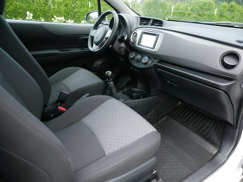 Toyota Yaris 1.4 D-4D 90KM [Eu5] 1 właściciel od 7 lat - Klima + Opony Zima III (2011-2019)