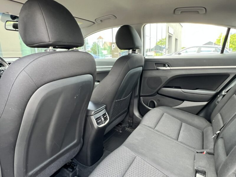 Hyundai Elantra 1.6MPI 128KM STYLE AUTOMAT Salon Polska VAT marża 2% VI (2016-2020)