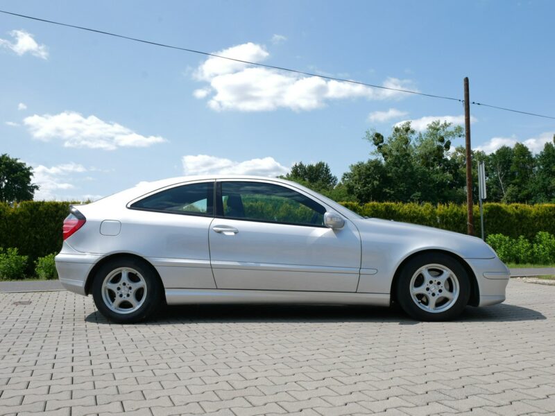 Mercedes C 180 1.8 129KM Coupe Panorama -Bogata wresja W203 (2000-2007)