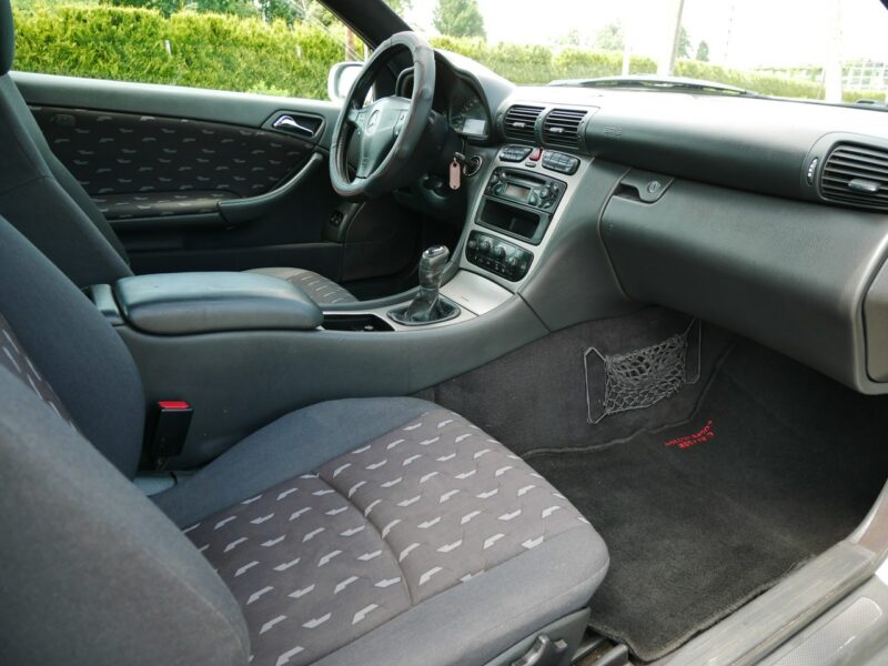 Mercedes C 180 1.8 129KM Coupe Panorama -Bogata wresja W203 (2000-2007)