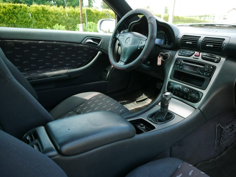 Mercedes C 180 1.8 129KM Coupe Panorama -Bogata wresja W203 (2000-2007)
