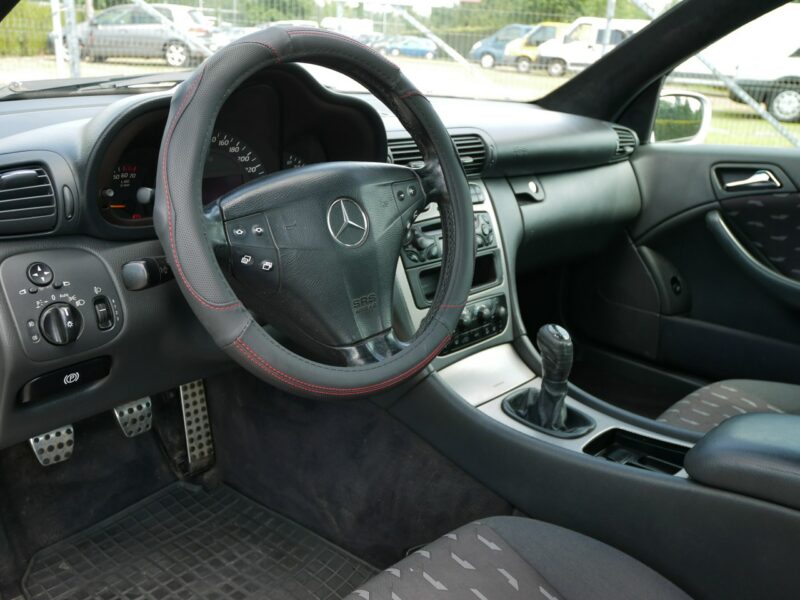 Mercedes C 180 1.8 129KM Coupe Panorama -Bogata wresja W203 (2000-2007)