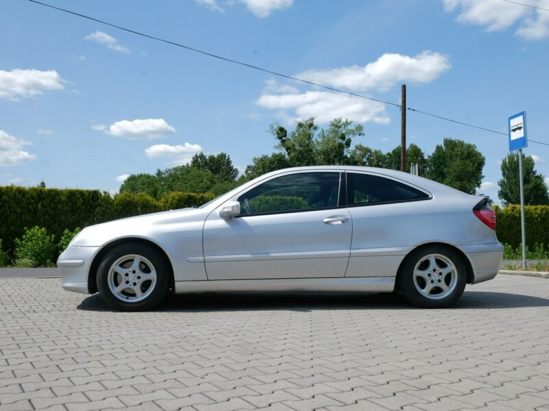 Mercedes C 180 1.8 129KM Coupe Panorama -Bogata wresja W203 (2000-2007)