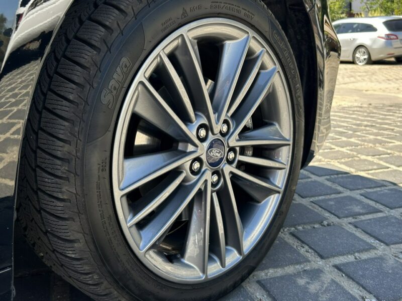 Ford Mondeo Ford Mondeo Hybryd Automat Vignale FulLED Wentyle Mk5 (2014-)