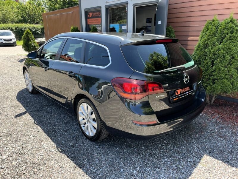 Opel Astra LED, Klimatyzacja, Nawigacja, Tempomat, Bluetooth, Czujniki Parkowania J (2009-2019)