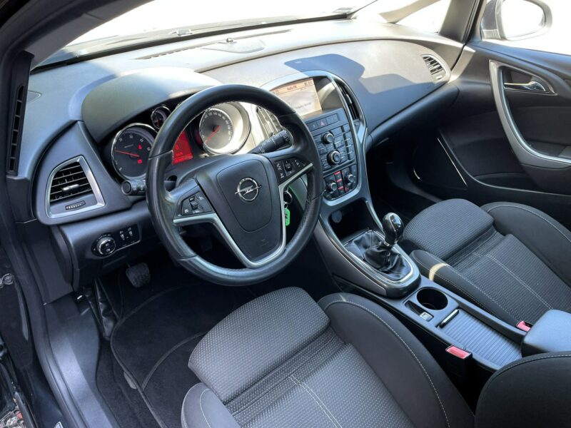 Opel Astra LED, Klimatyzacja, Nawigacja, Tempomat, Bluetooth, Czujniki Parkowania J (2009-2019)