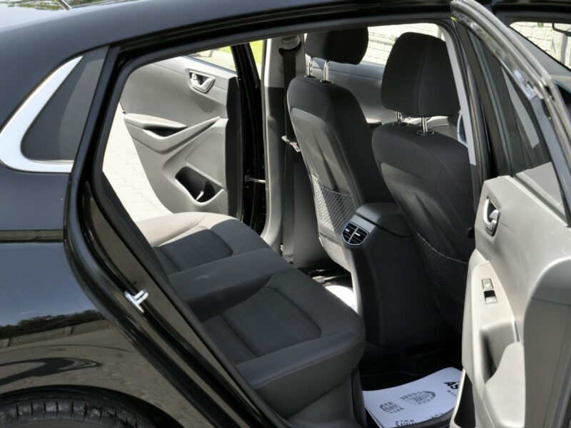 Hyundai IONIQ 1,6i 105KM Hybryda/Navi/Kamera/LEDy/Serwis/Nowe opony/Automat