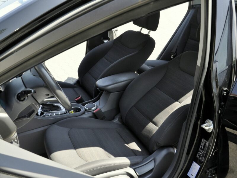 Hyundai IONIQ 1,6i 105KM Hybryda/Navi/Kamera/LEDy/Serwis/Nowe opony/Automat