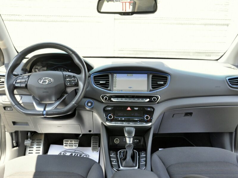 Hyundai IONIQ 1,6i 105KM Hybryda/Navi/Kamera/LEDy/Serwis/Nowe opony/Automat