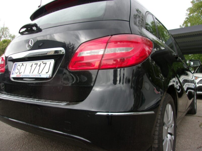 Mercedes B 180 Klimatyzacja, Niski przebieg, Bezwypadkowy, Nawigacja, PDC 2x W246 (2011-)