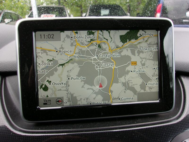 Mercedes B 180 Klimatyzacja, Niski przebieg, Bezwypadkowy, Nawigacja, PDC 2x W246 (2011-)