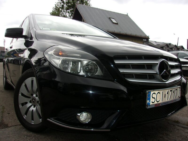 Mercedes B 180 Klimatyzacja, Niski przebieg, Bezwypadkowy, Nawigacja, PDC 2x W246 (2011-)