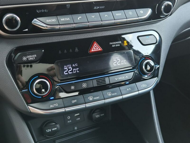 Hyundai IONIQ GWARANCJA * hybrid * PLATINUM* skóry * kamera * zadbany * warszawa