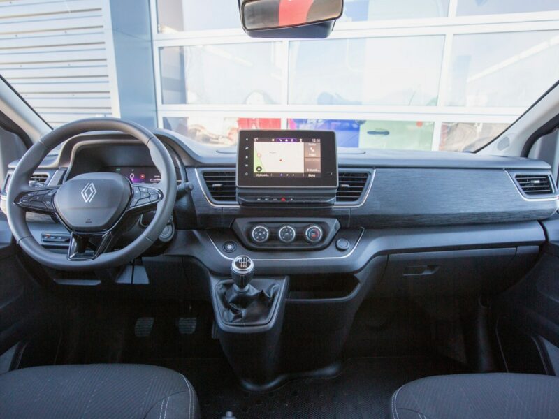 Renault Trafic 8-OSÓB DŁUGI L2H1 | bogate wyposażenie III (2014-)