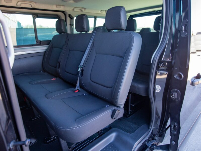 Renault Trafic 8-OSÓB DŁUGI L2H1 | bogate wyposażenie III (2014-)