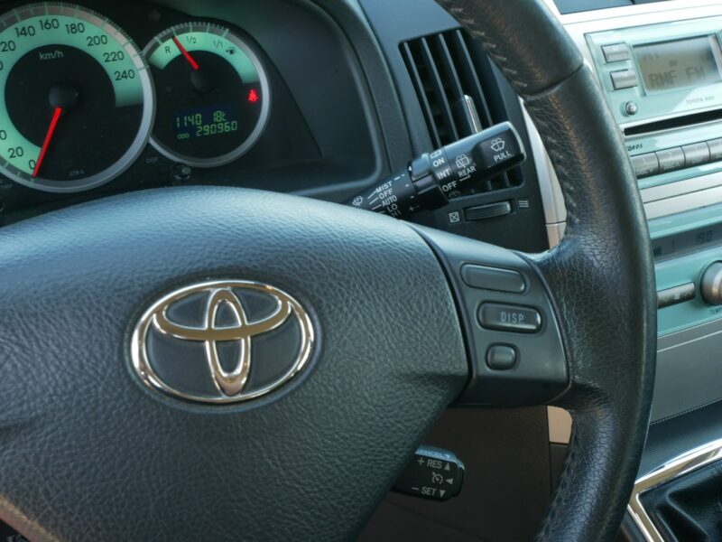 Toyota Corolla Verso 1.8 VVT-i 130KM -Krajowy -1 Właściciel -Serw ASO do końca +Koła zima III (2004-2009)