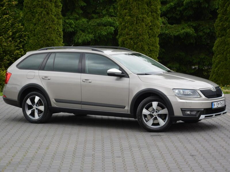 Škoda Octavia 2.0TDI(184M)Scout Duża Navi Kamera Bi-Xenon Ledy 2xParkt Aso III (2013-)