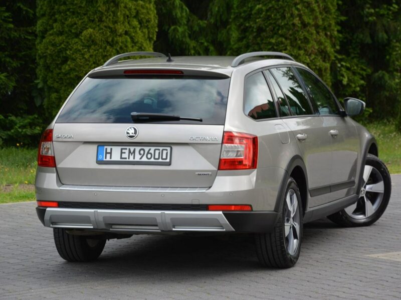 Škoda Octavia 2.0TDI(184M)Scout Duża Navi Kamera Bi-Xenon Ledy 2xParkt Aso III (2013-)